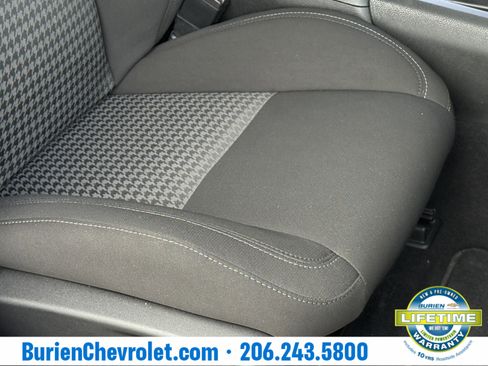 Used 2023 Dodge Charger R/T w/ Blacktop Package image 24