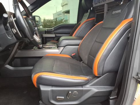 Used 2018 Ford F150 Raptor w/ Equipment Group 802A Luxury image 12