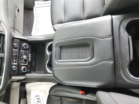 Used 2023 Chevrolet Tahoe LT image 43