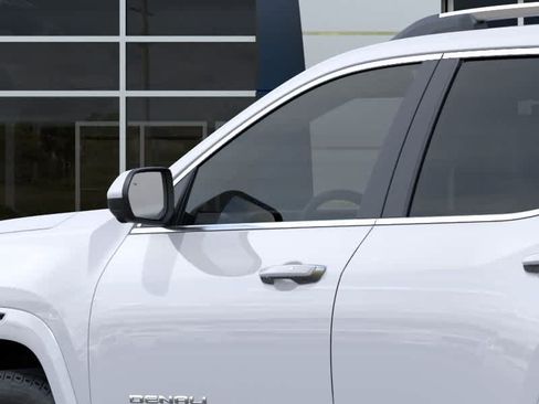 New 2026 GMC Terrain Denali w/ LPO, Floor Liner Package AWD/4WD image 12
