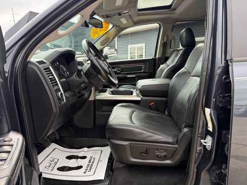 Used 2018 RAM 2500 Laramie AWD/4WD image 14