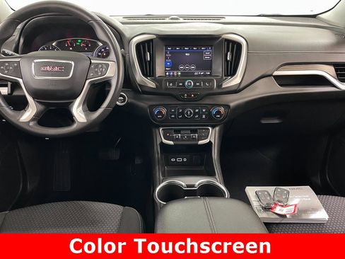 Certified 2022 GMC Terrain SLE w/ Driver Convenience Package image 2