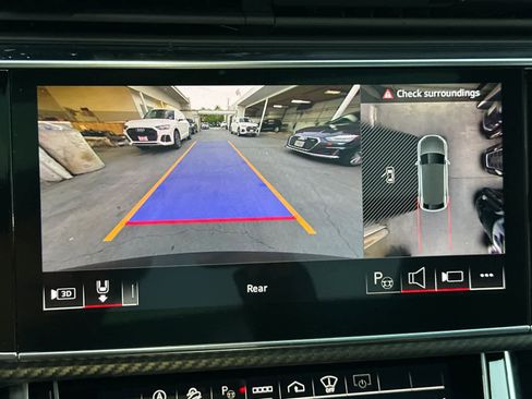 Used 2024 Audi SQ8 Prestige w/ Prestige Package image 20