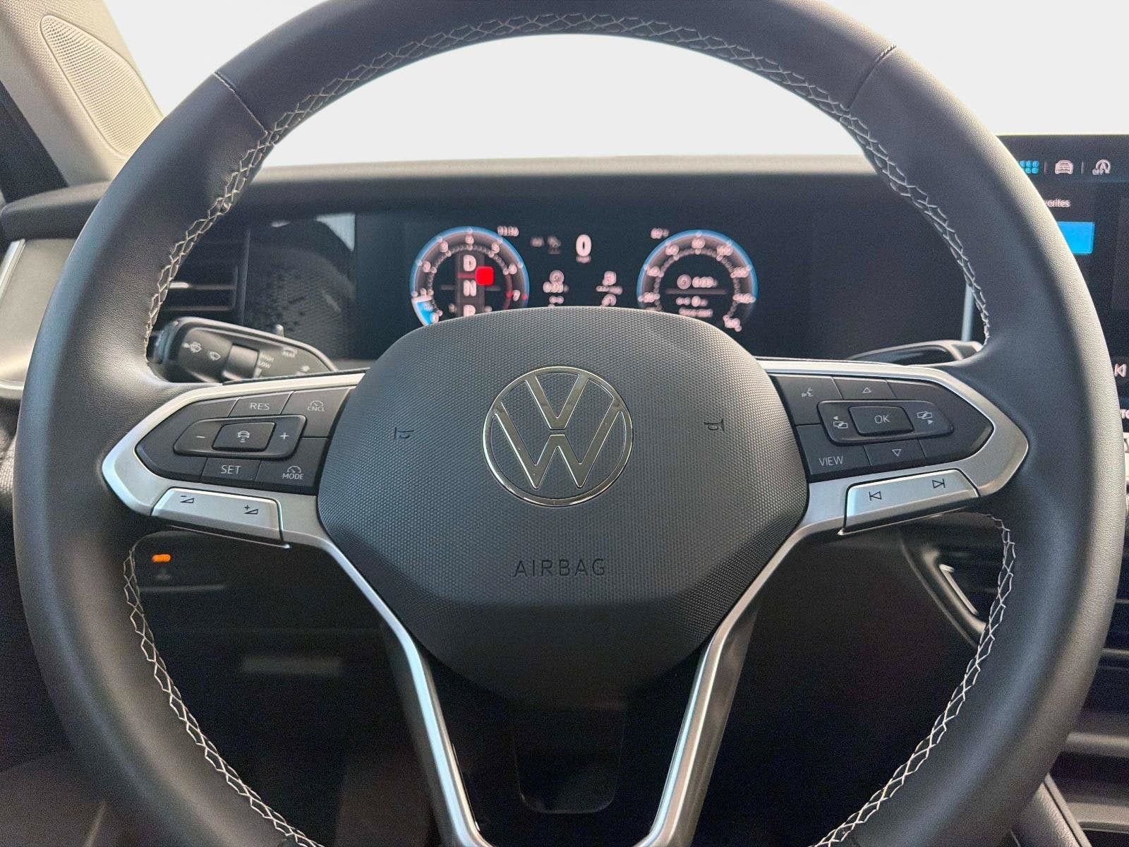 Used 2026 Volkswagen Tiguan S FWD image 25