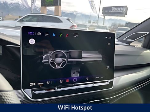 New 2026 Volkswagen GTI SE FWD image 24