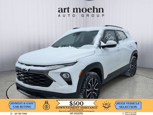 Certified 2024 Chevrolet TrailBlazer ACTIV w/ Convenience Package image 1