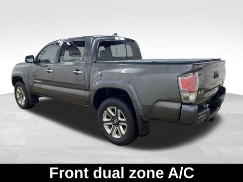Used 2018 Toyota Tacoma Limited w/ Four Season Floor Mat Package AWD/4WD image 4