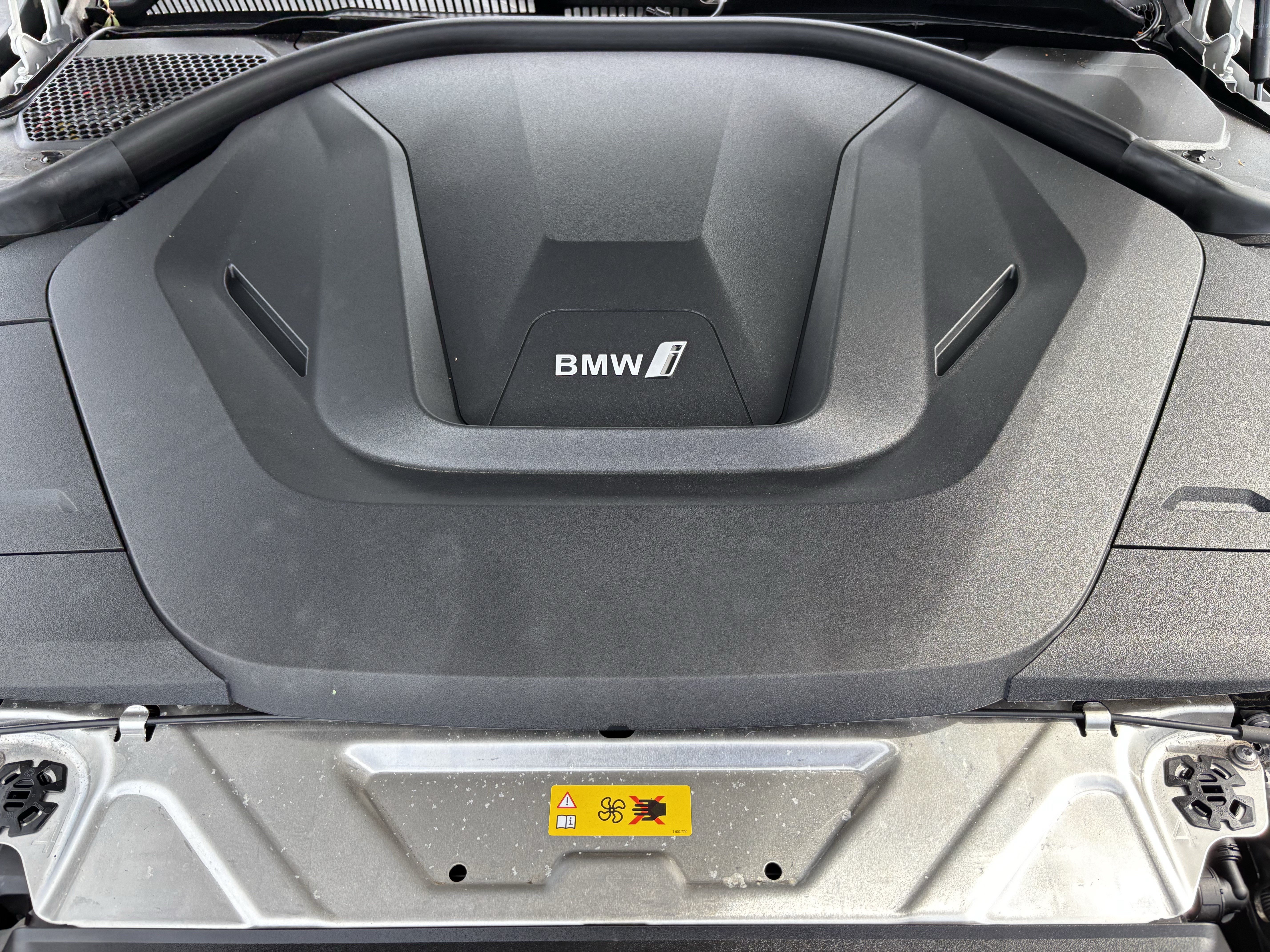Certified 2024 BMW i4 eDrive40 w/ M Sport Package RWD image 36
