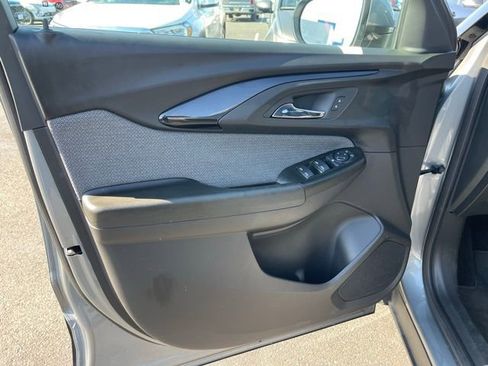 Used 2023 Chevrolet TrailBlazer LT w/ Convenience Package image 14