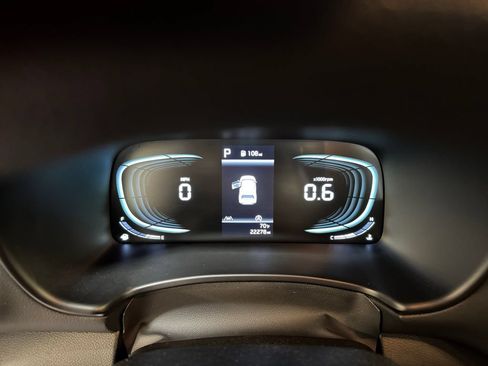 Certified 2023 Kia Soul LX FWD image 16