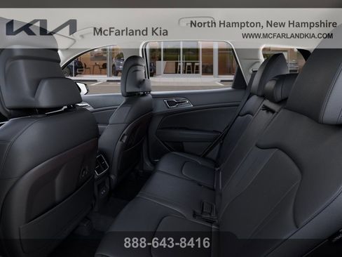 New 2026 Kia Sportage EX image 18