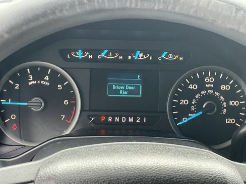 Used 2016 Ford F150 XLT RWD image 32