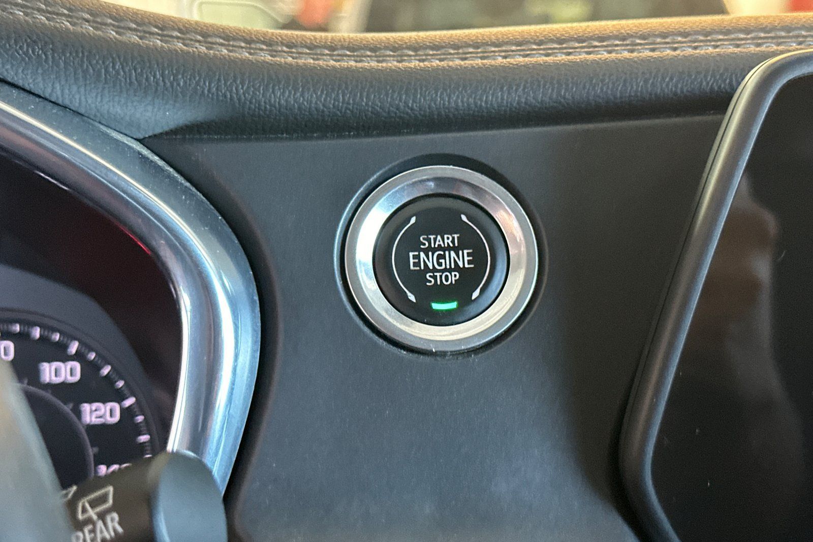 Used 2021 Chevrolet Blazer LT FWD image 22