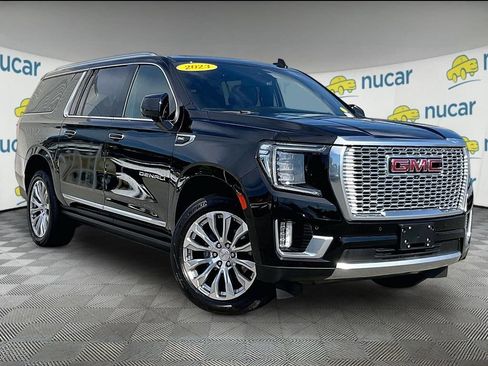 Used 2023 GMC Yukon XL Denali AWD/4WD image 1