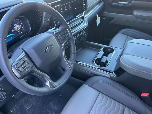 New 2026 Chevrolet Silverado 2500 ZR2 w/ ZR2 Bison Edition image 10