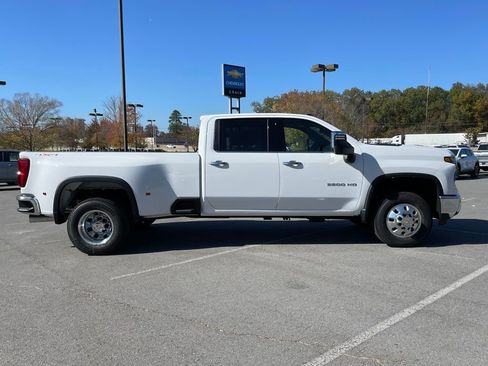New 2026 Chevrolet Silverado 3500 LTZ w/ LTZ Convenience Package image 8