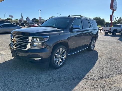Used 2017 Chevrolet Tahoe Premier RWD image 2