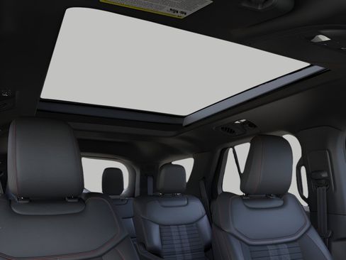 New 2026 Ford Explorer ST-Line w/ ST-Line Street Pack image 22