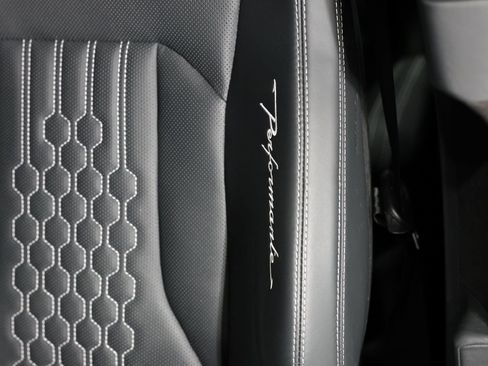 Used 2023 Lamborghini Urus Performante image 45