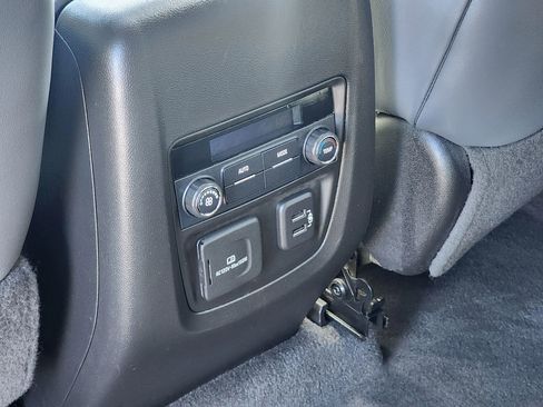 Used 2018 Buick Enclave Essence w/ Trailering Package AWD/4WD image 20