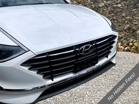 Used 2021 Hyundai Sonata SE w/ Winter Weather Package FWD image 22