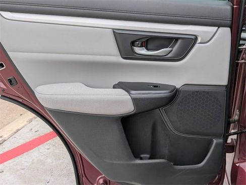 Used 2019 Honda CR-V LX image 23