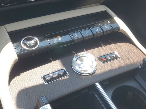 New 2027 Lincoln Navigator L Reserve AWD/4WD image 24
