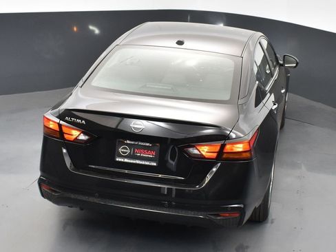 Used 2025 Nissan Altima 2.5 S image 48