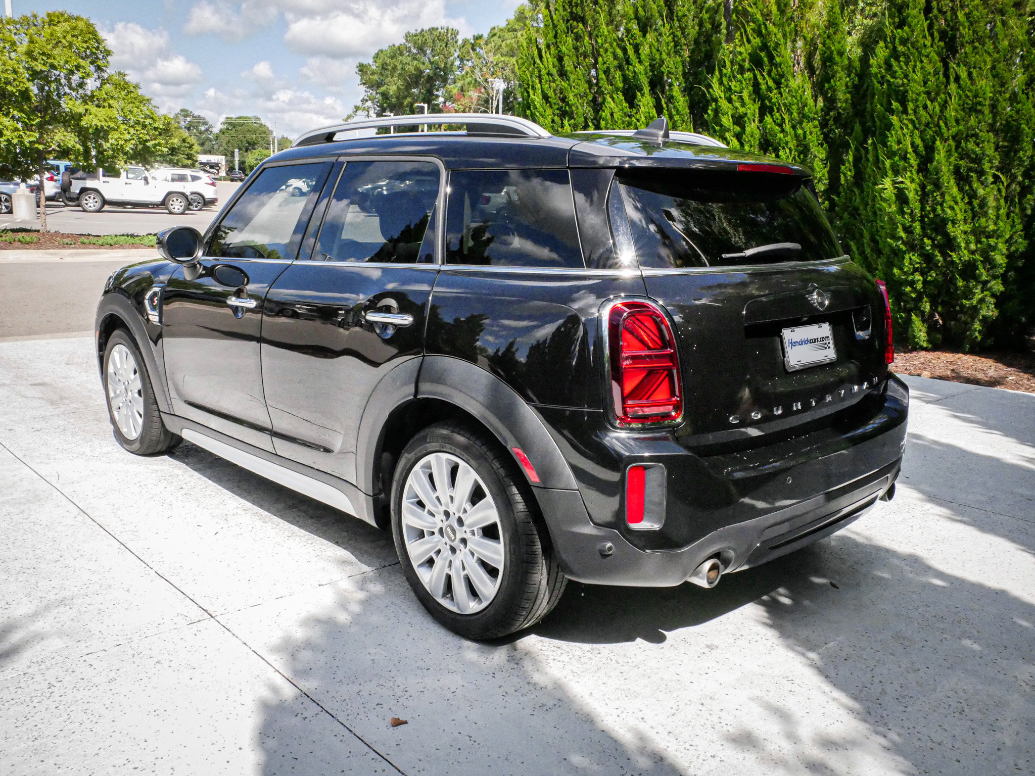 Used 2021 MINI Cooper Countryman S w/ Storage Package AWD/4WD image 9