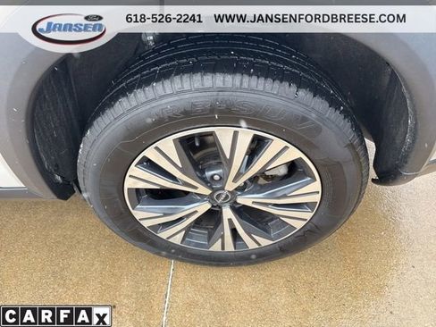 Used 2023 Nissan Rogue SV image 7