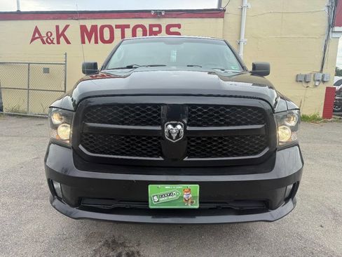 Used 2019 RAM 1500 Express image 2