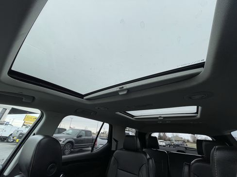 Used 2019 Chevrolet Traverse Premier image 27