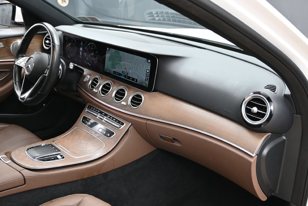 Used 2023 Mercedes-Benz E 350 4MATIC Sedan image 39