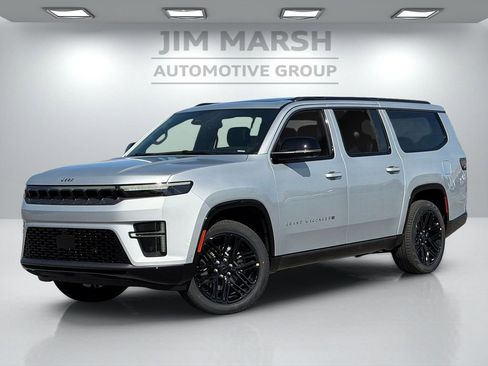 New 2026 Jeep Grand Wagoneer L Limited AWD/4WD image 2