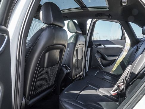 Used 2018 Audi Q3 2.0T Premium Plus w/ Premium Plus Package image 21