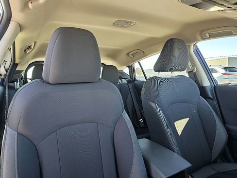 Certified 2025 Subaru Impreza 2.0i image 18