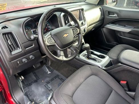 Used 2016 Chevrolet Colorado LT w/ LT Convenience Package image 11