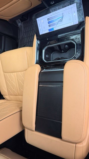 Used 2026 Jeep Grand Wagoneer Summit AWD/4WD image 20