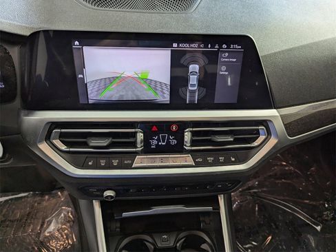 Used 2019 BMW 330i xDrive Sedan w/ Driving Assistance Package image 23