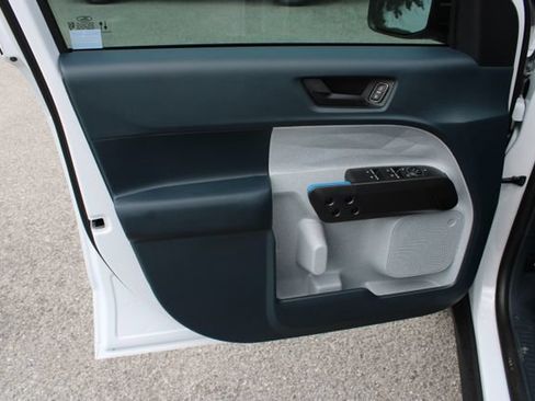 New 2026 Ford Maverick XLT FWD image 6