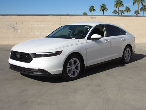 New 2025 Honda Accord LX image 2