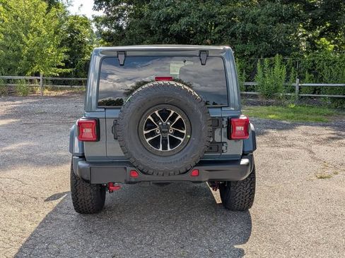 New 2026 Jeep Wrangler Unlimited Rubicon AWD/4WD image 4