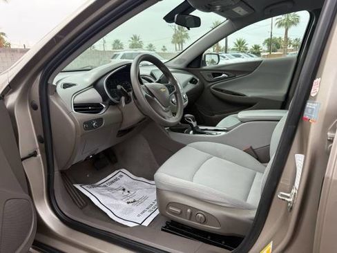 Used 2022 Chevrolet Malibu LT FWD image 12