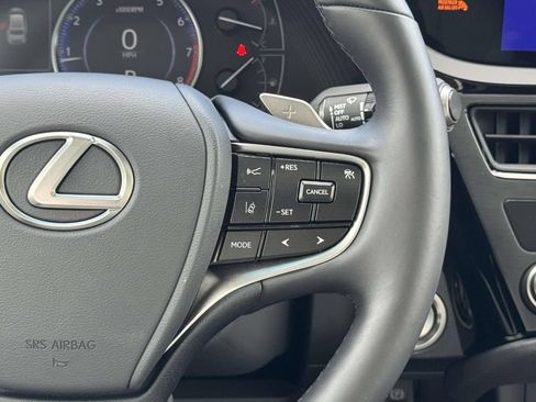 Used 2025 Lexus ES 350 w/ Premium Package FWD image 21