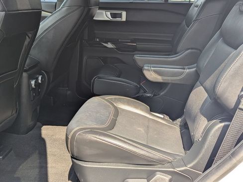 Used 2022 Ford Explorer ST w/ Equipment Group 401A AWD/4WD image 23