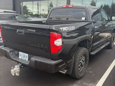 Used 2018 Toyota Tundra Limited w/ Limited Premium Package AWD/4WD image 3