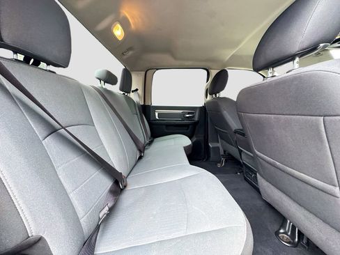 Used 2022 RAM 1500 Classic SLT AWD/4WD image 24