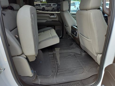 Used 2024 GMC Sierra 1500 SLT AWD/4WD image 15