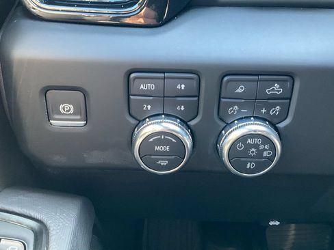 Used 2024 GMC Sierra 1500 AT4X AWD/4WD image 11