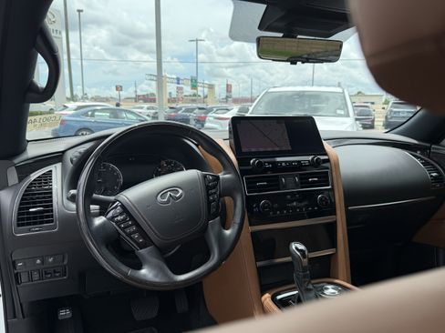 Certified 2022 INFINITI QX80 Sensory w/ All-Season Package RWD image 19